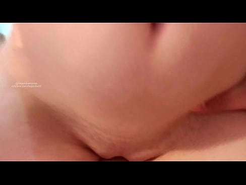 ❤️ منهنجي ڀيڻ جي ڪمري ۾ سمهڻ ۽ ائين ئي مون کي جاڳايو ﹏